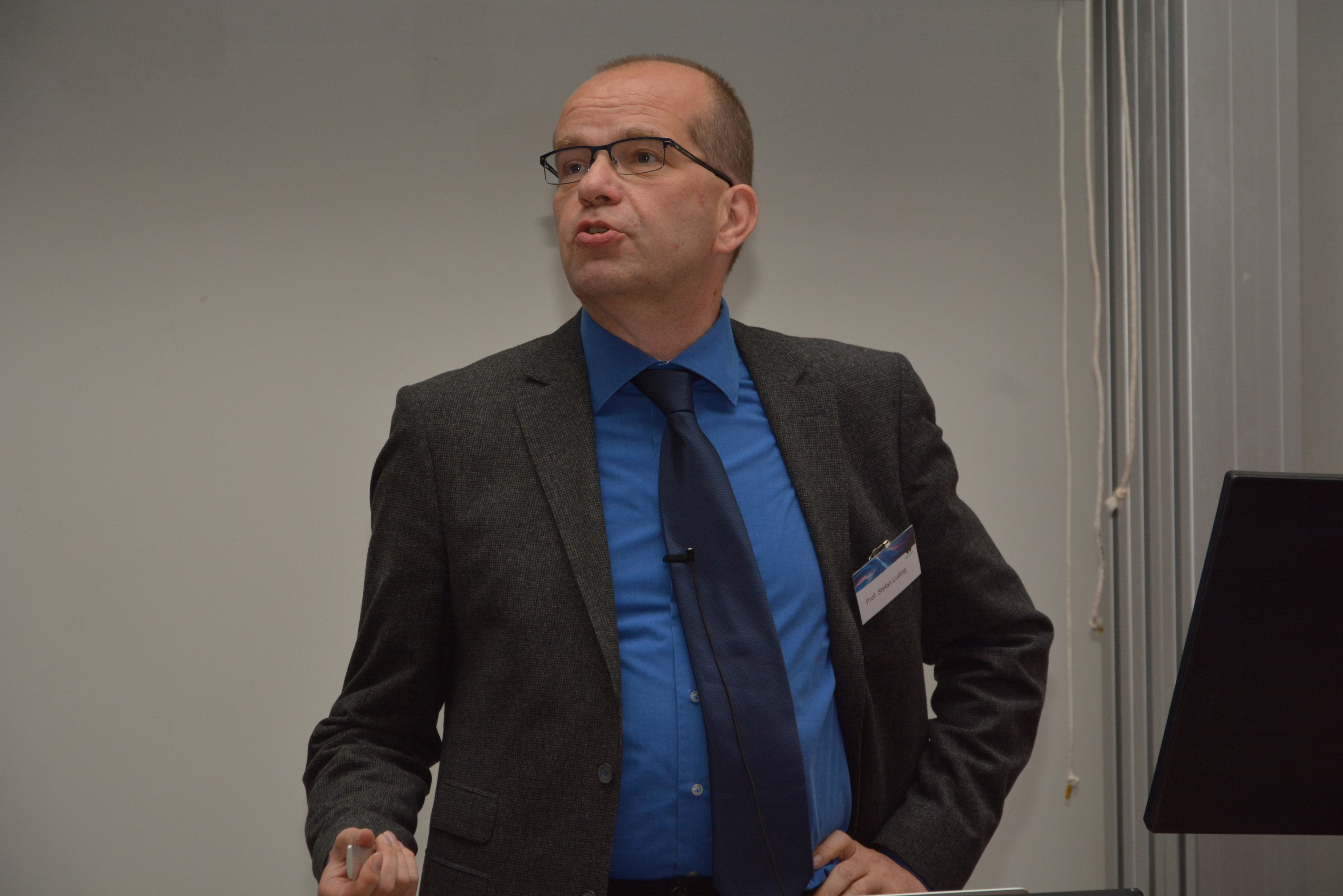 Prof. Stefan Luding – Keynote speaker