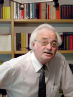 Prof Walter Schubert